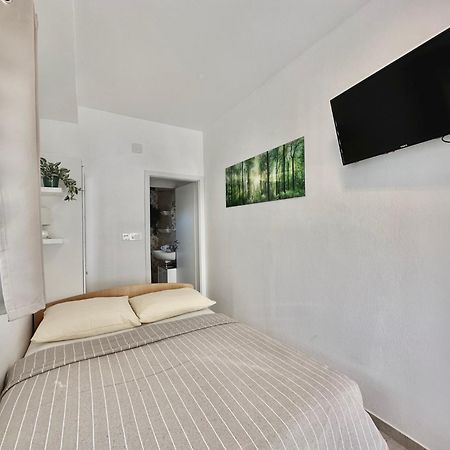 Apartments Hajl Крк Экстерьер фото